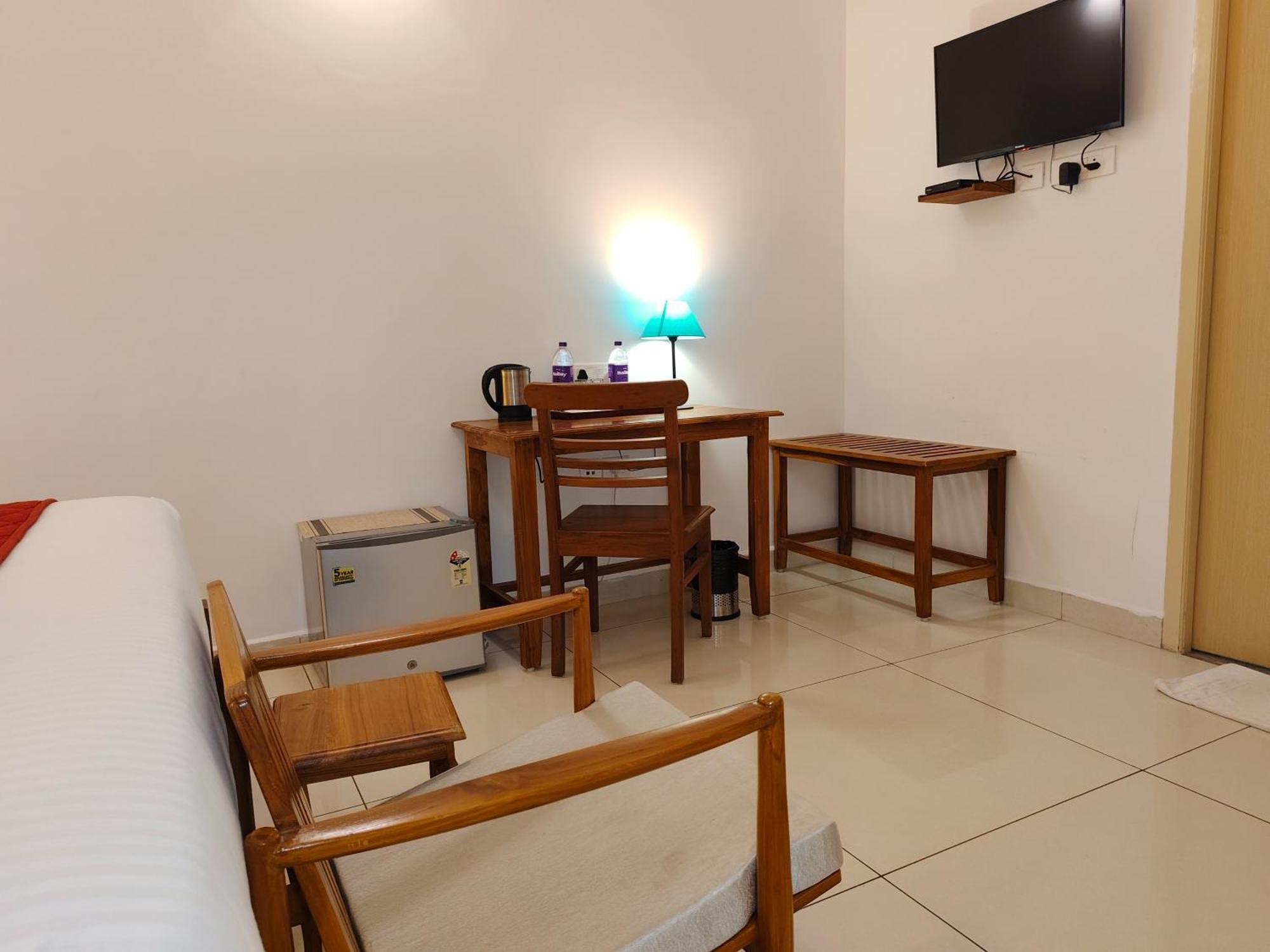 Hotel Aura By Woco Stays Puducherry Exterior foto